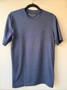Travis Mathew performance Crewneck Short Sleeve Tee in Slate Blue stretch Small